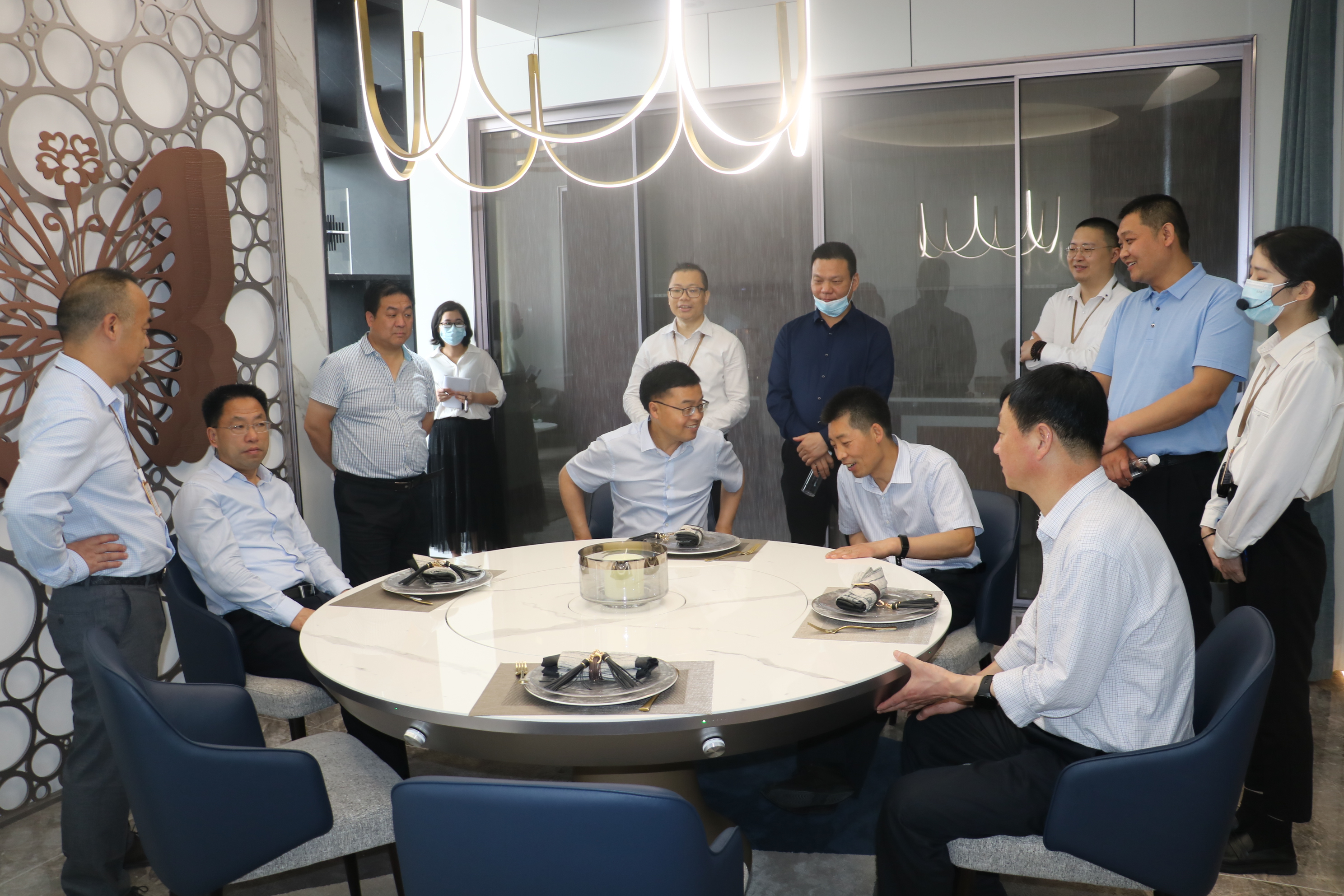 寶思派智能餐桌體驗